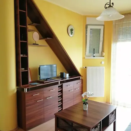 Gingerbed アパート *